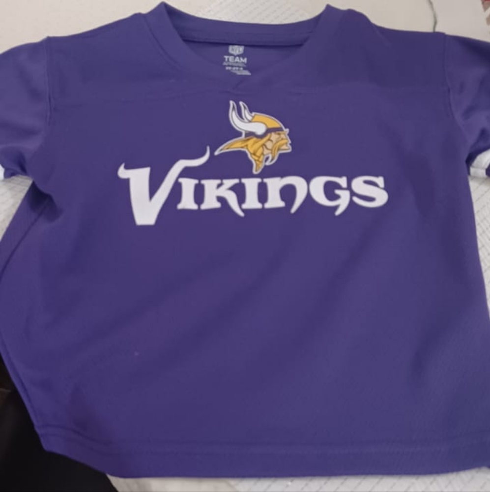 Vikings NFL Team Apperal size 2T short sleeve shirt